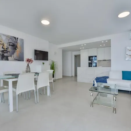 Guzman - Cantal Apartment